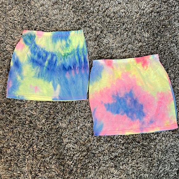 2 SHEIN tie dye mini skirts - Picture 2 of 5